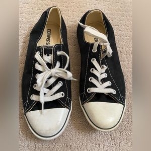 Converse thin sole black sneaker